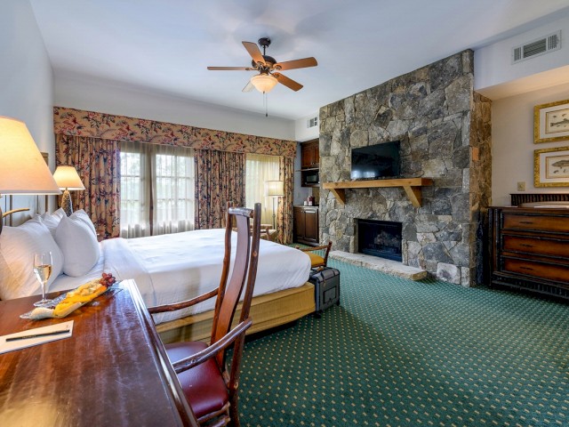 Villa King Room